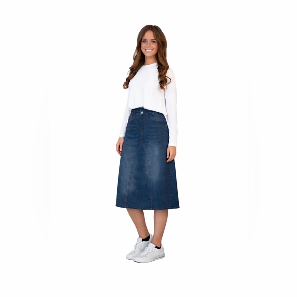 Elegant Blue Denim Midi Skirt